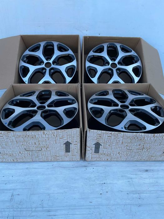 Jante noi R17 originale Dacia Duster 2010-2023