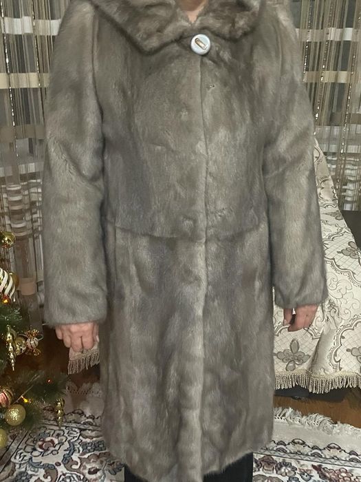 Продам шубу б/у 90000 тенге