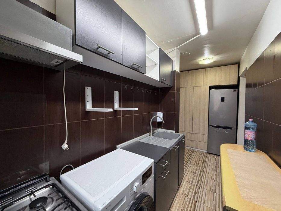 Vand Apartament 2 camere  Direct Propietar