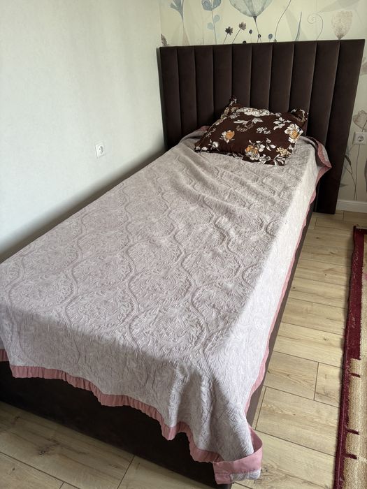 Продается кровать