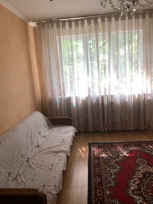 Продам однокомнатную квартиру на улице Дурмон йули, около IT-park.