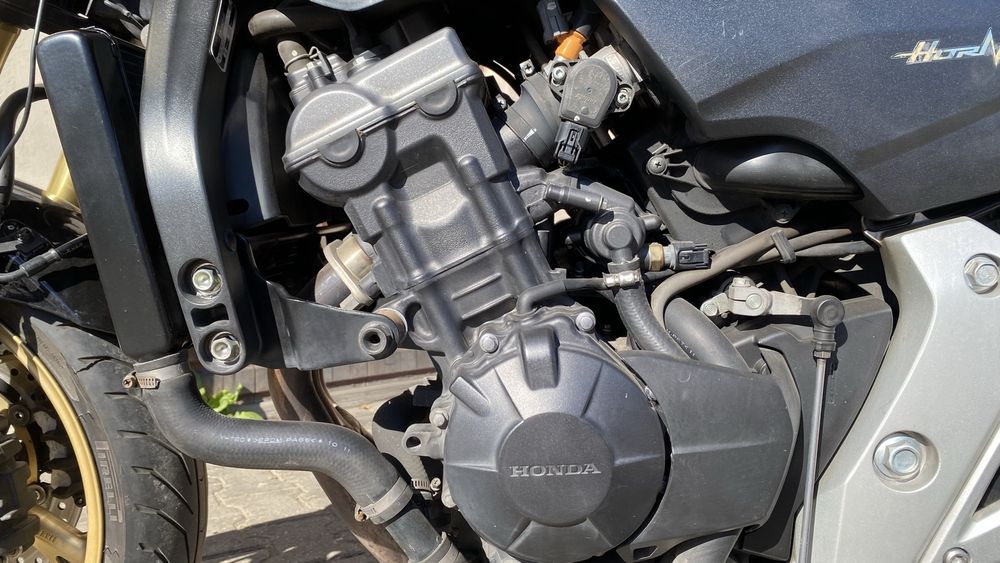 Honda hornet CB600F