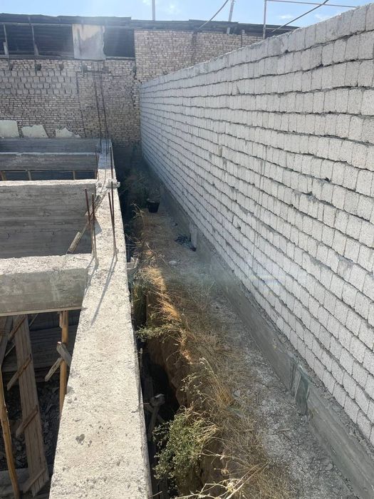 Hovli Sotiladi Srochno