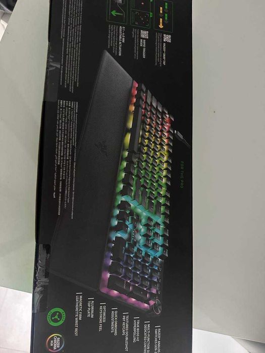 razer huntsman v3 pro 8khz analog optical esports keyboard