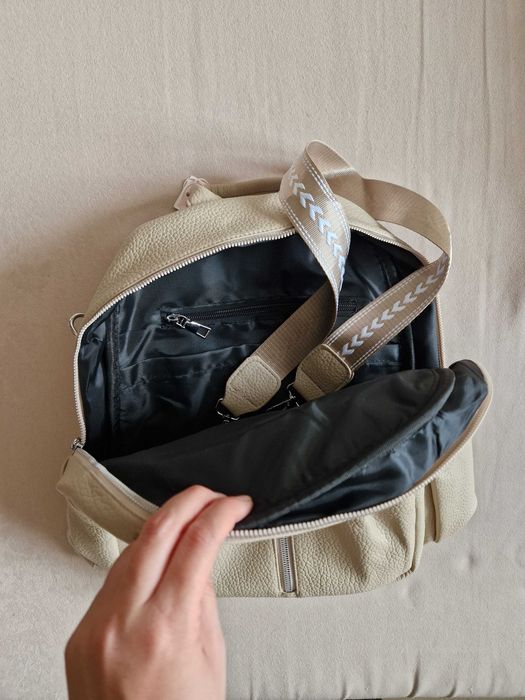 Дамска раничка от еко кожа