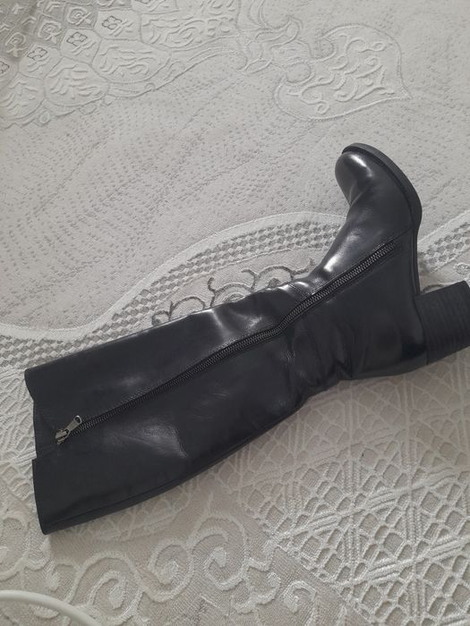 Продам сапоги кожаные