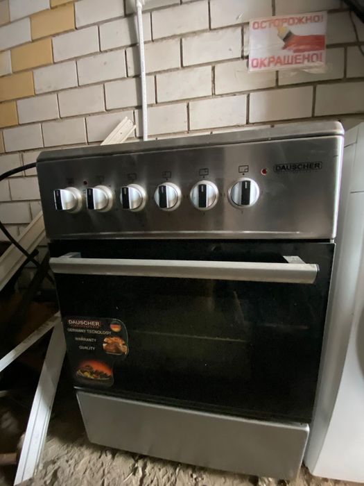 Продам электро плиту