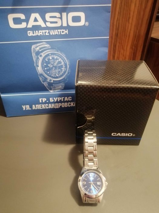 Casio дамски часовник