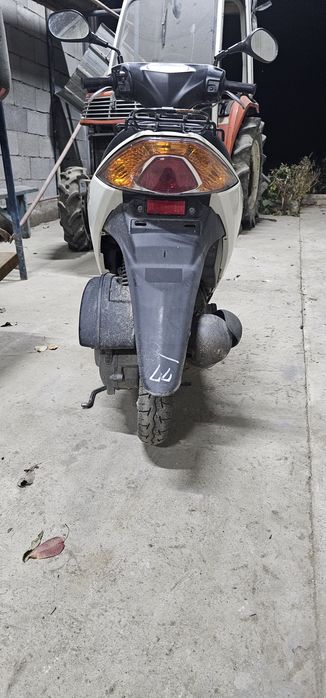 Мопед сузуки,в хорошем сосоянии