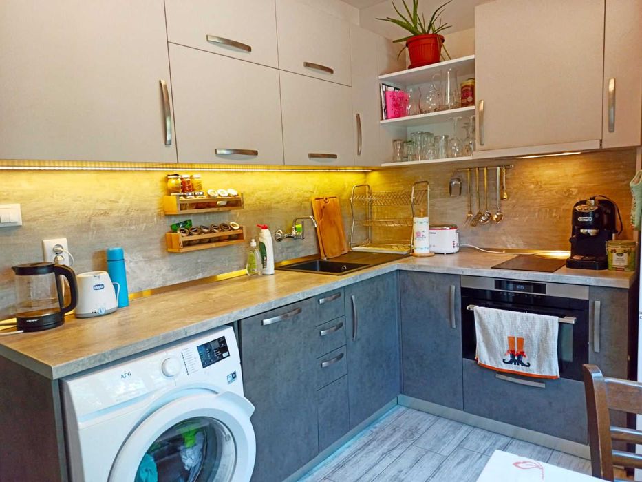 Продава се Тристаен апартамент в София, 7-ми 11-ти километър - 64 кв.м за 2813 €/кв.м - Снимка #10