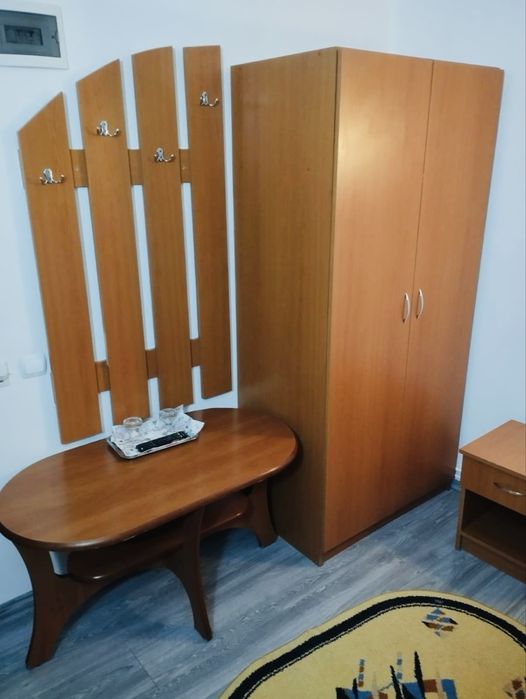 Mobilier dormitor complet – stare foarte buna