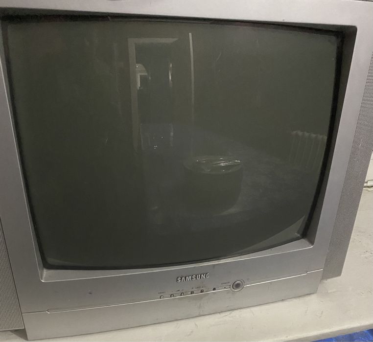 Телевизор самсунг