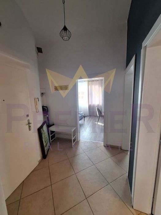 Дава се под наем Тристаен апартамент в Варна, Център - 105 кв.м за 900 € - Снимка #7