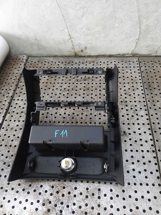 Rama compartiment depozitare cotiera spate bmw seria 5 f11 511692066640