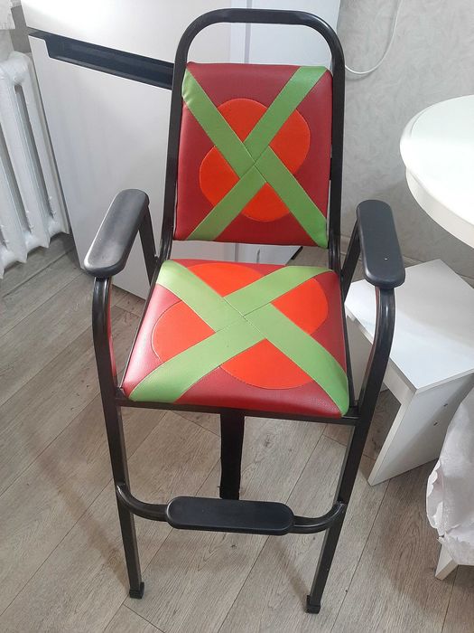 Стул детский высокий