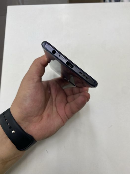 Redmi Note 10S (128GB) в идеальном состояний