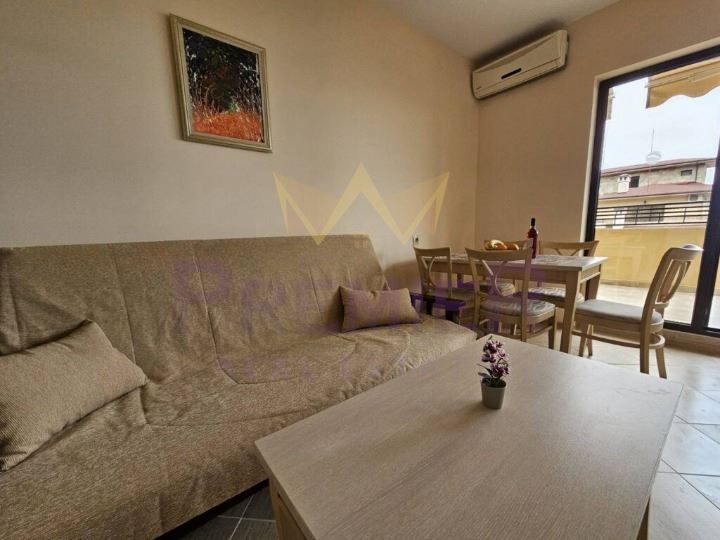 Продава се Тристаен апартамент в к.к. Златни пясъци - 100 кв.м за 1850 €/кв.м - Снимка #7