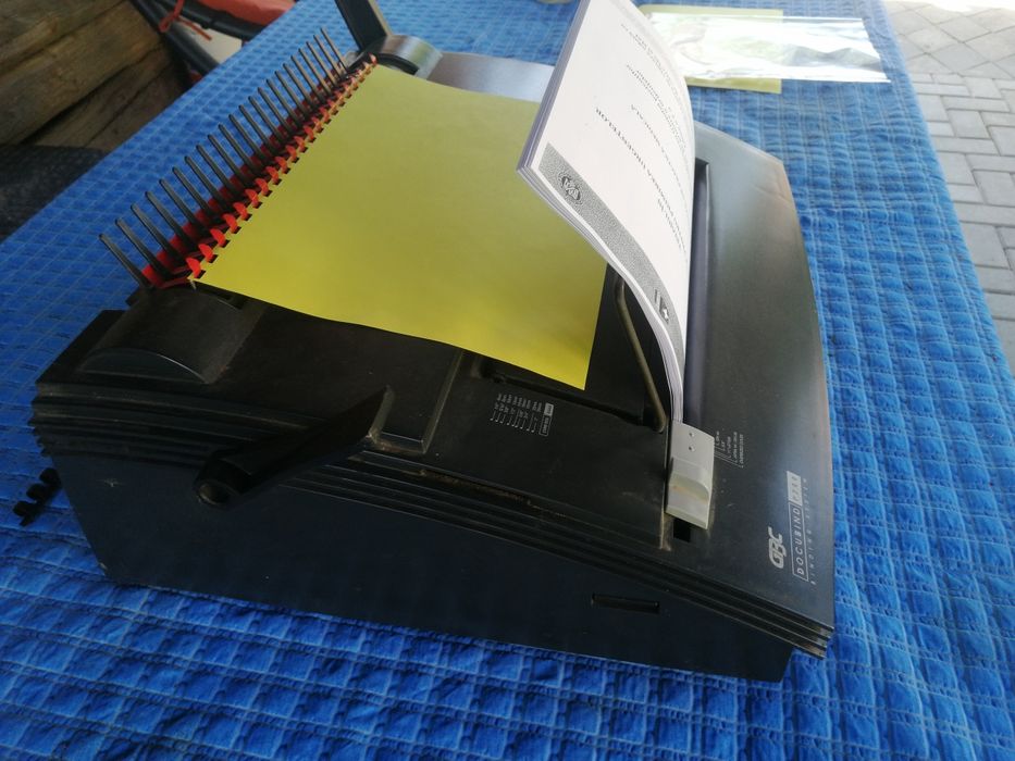 aparat de spiralat documente GBC DOCUBIND P200