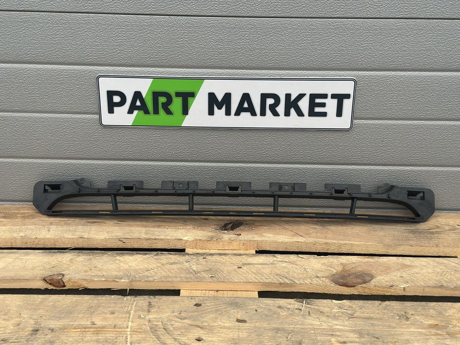 Решетка предна броня AUDI A7 C7 4G8807683