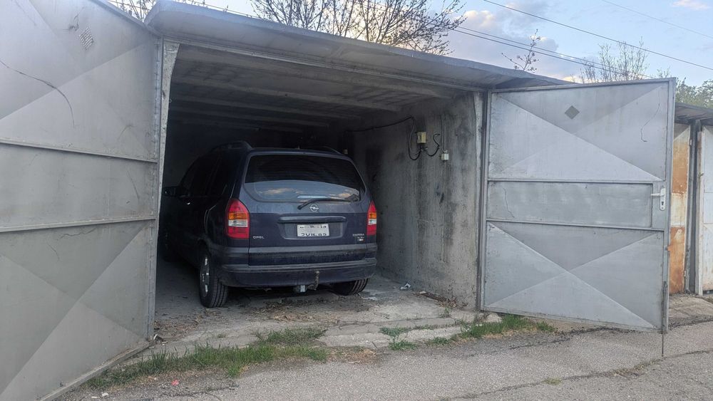 Гараж  под наем - Люлин 3