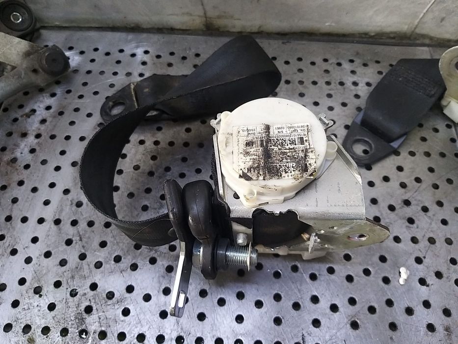 Centura siguranta stanga spate alfa romeo giulietta 940 34112511b