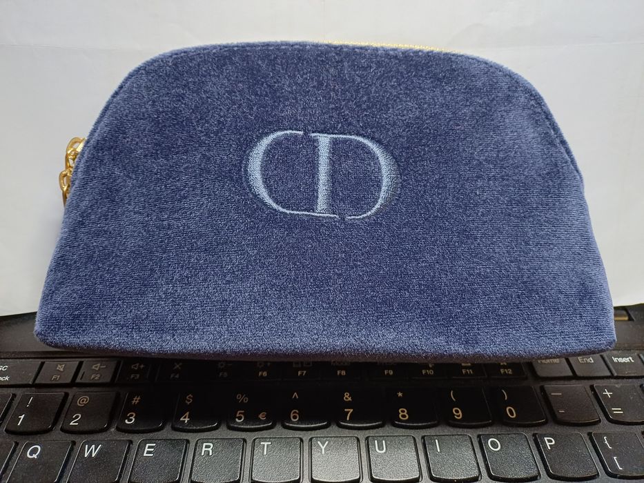 Portfard  alb /albastru -nou (Dior)