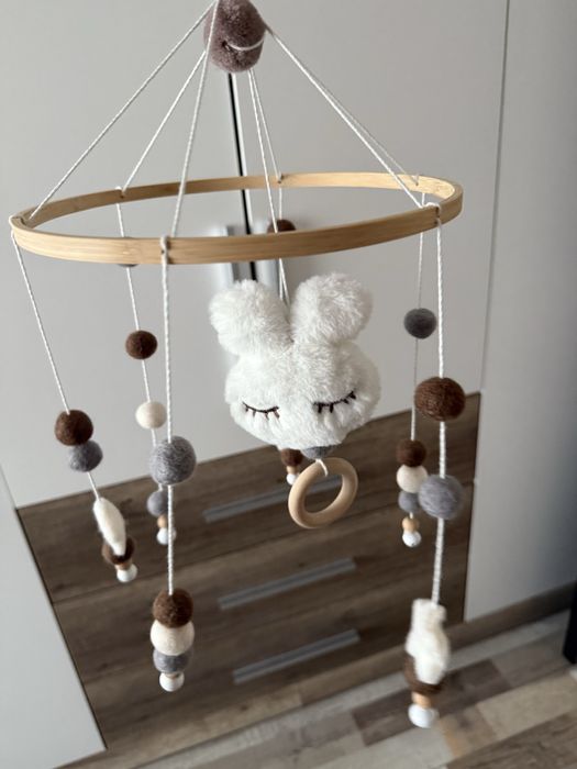 Играчка за легло