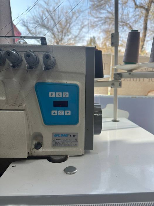 Тикув машинаси Оверлок 2 та Тогричок 1та Сотилади