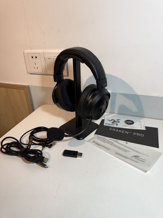 Razer Kraken V3 Pro