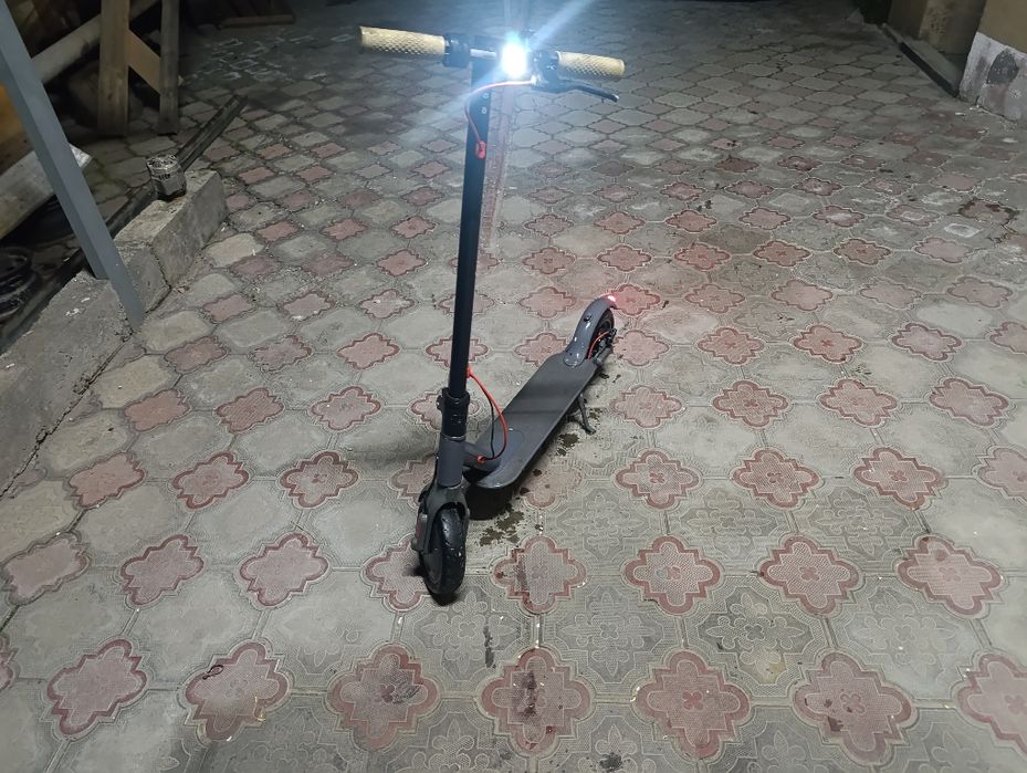 Электросамокат б/у