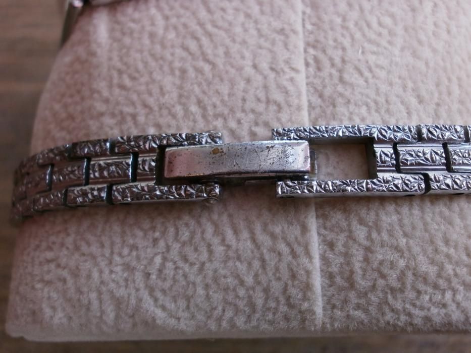 Luch Луч - Дамски Механичен Часовник Гривна - 2бр. от СССР