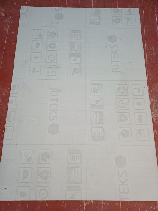 Продам линолиум 1,07×1,55 серый