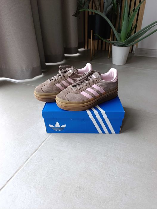 Маратонки Адидас Adidas Gazelle 37 1/3 като нови!