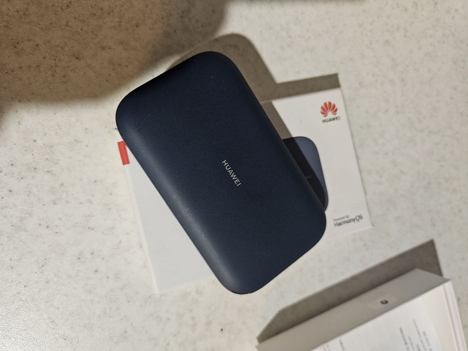 Wifi роутер Huawei Wifi 3 Pro