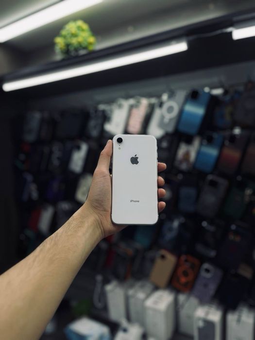 IPhone XR / 128gb / 100% / в идеальном состояний