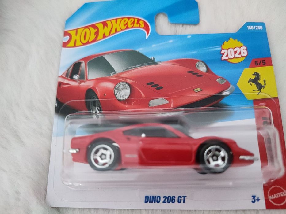 Hw Ferrari Dino 206 GT și Ferrari 12 Cilindri