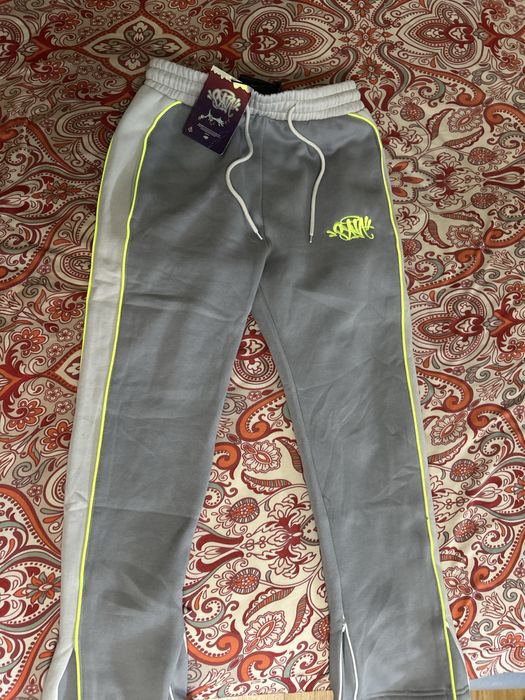 Vand pantaloni Syna World