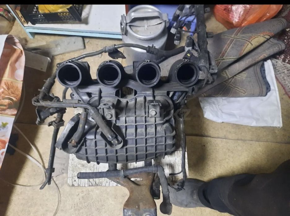 Головка двигатель