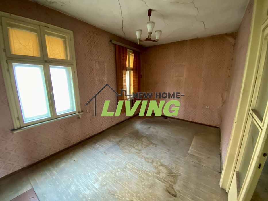 Продава се Етаж от къща в Пловдив, Каменица 1 - 98 кв.м за 1837 €/кв.м - Снимка #1