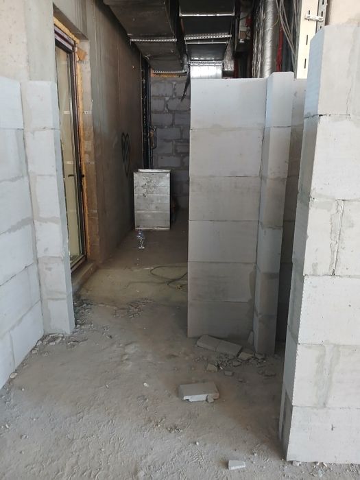 Стаяжки.   Кирпича заборы балкони бордюры