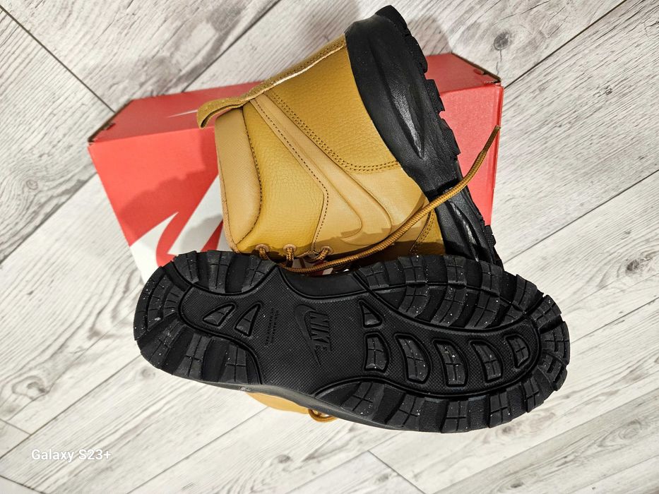 Кожени боти Nike-38