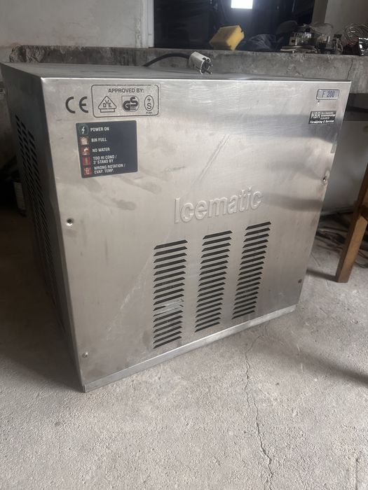 Ледогенератор трошен лед/ лед на гранула  200 кг.