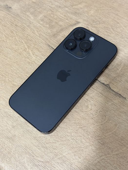 Продам IPhone 14 Pro