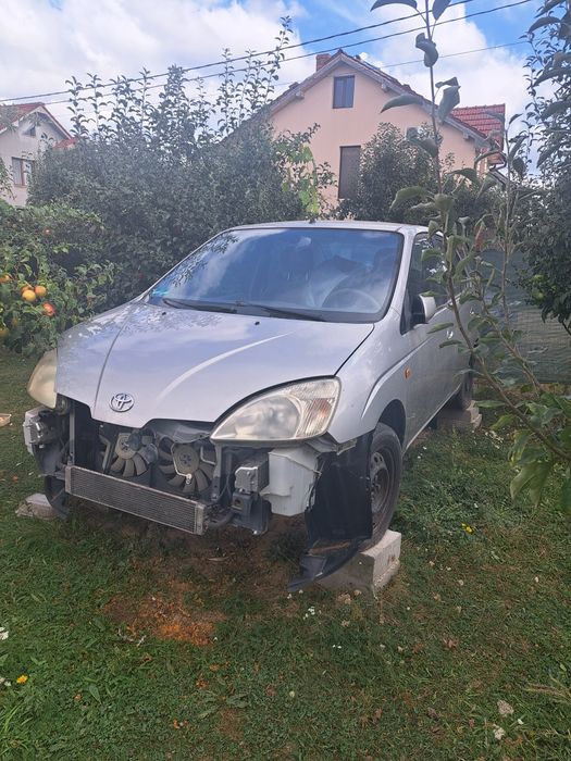 Piese TOYOTA prius 1