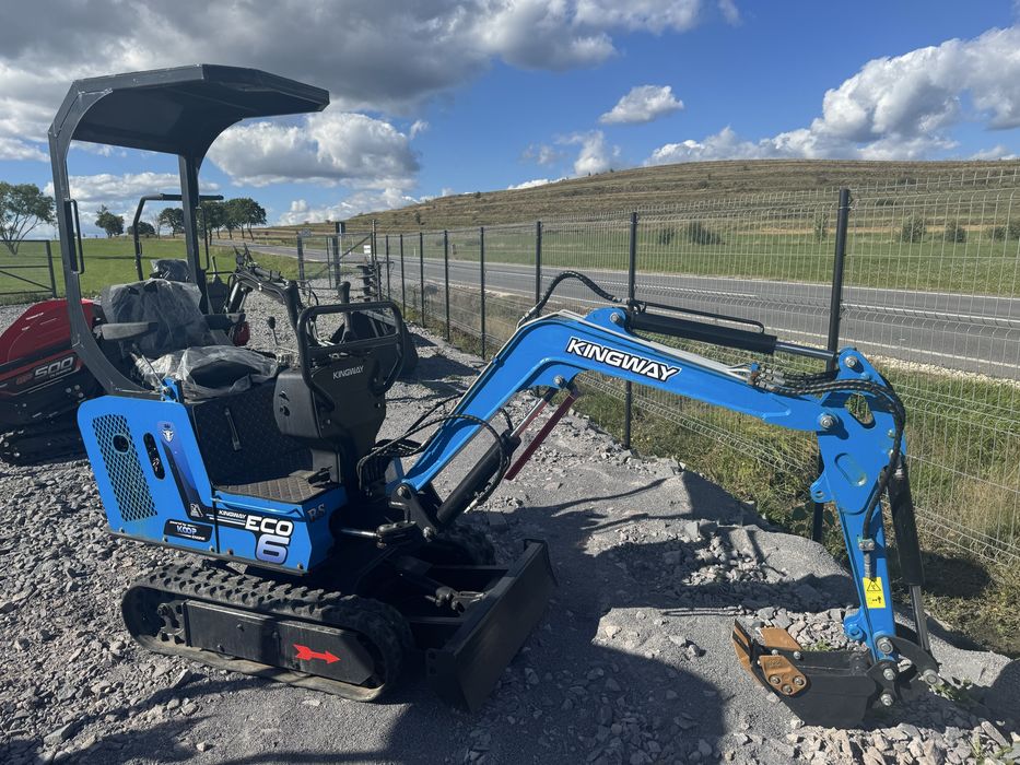 Miniexcavator 1t 12cp