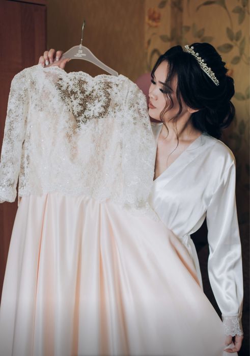 Продам свадебное платье