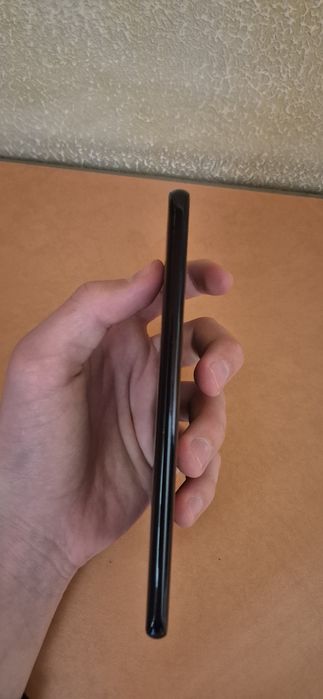 Телефон Samsung s8+