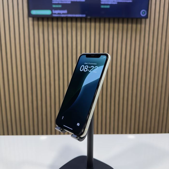 iPhone 11 64GB Black \ Garantie 12 LUNI \ iDroid