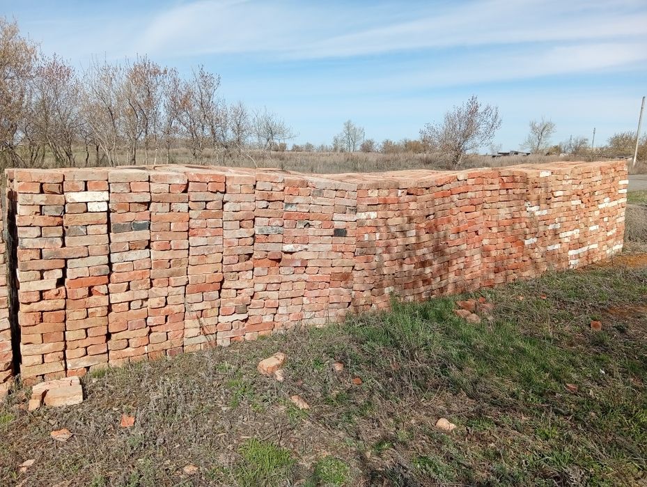 Продам кирпич б/у