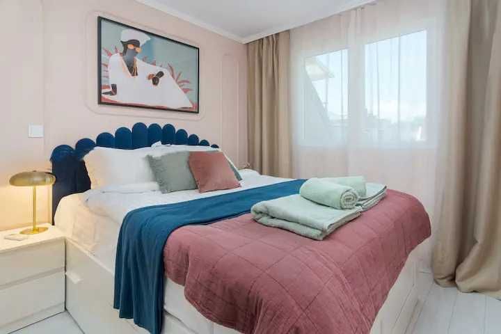 Дава се под наем Двустаен апартамент в София, Хладилника - 40 кв.м за 765 € - Снимка #5